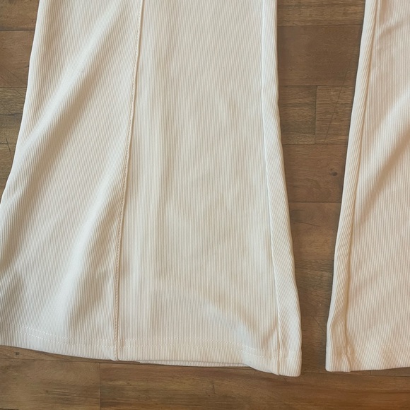 Wet Seal White Corduroy High Waisted Flare Pants - Picture 3 of 4
